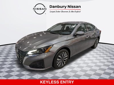 2023 Nissan Altima SV
