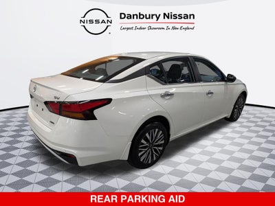 2024 Nissan Altima SV