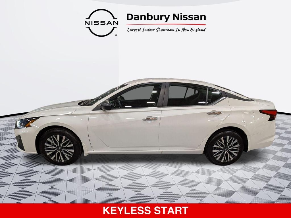 2024 Nissan Altima SV