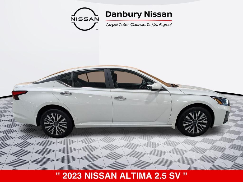 2023 Nissan Altima SV