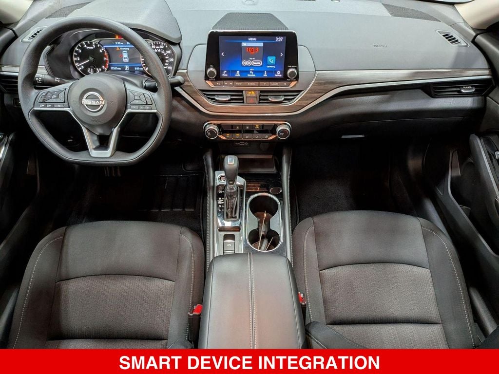2023 Nissan Altima SV