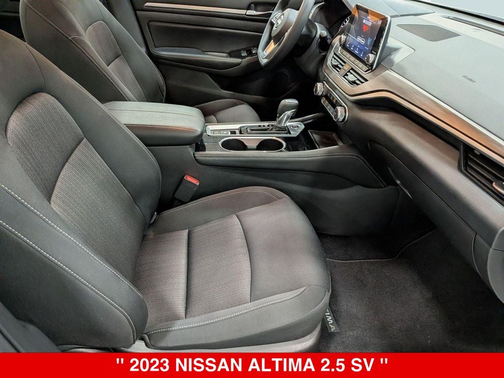 2023 Nissan Altima SV