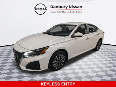2023 Nissan Altima SV