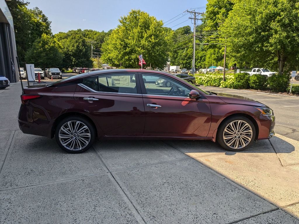 2023 Nissan Altima SL