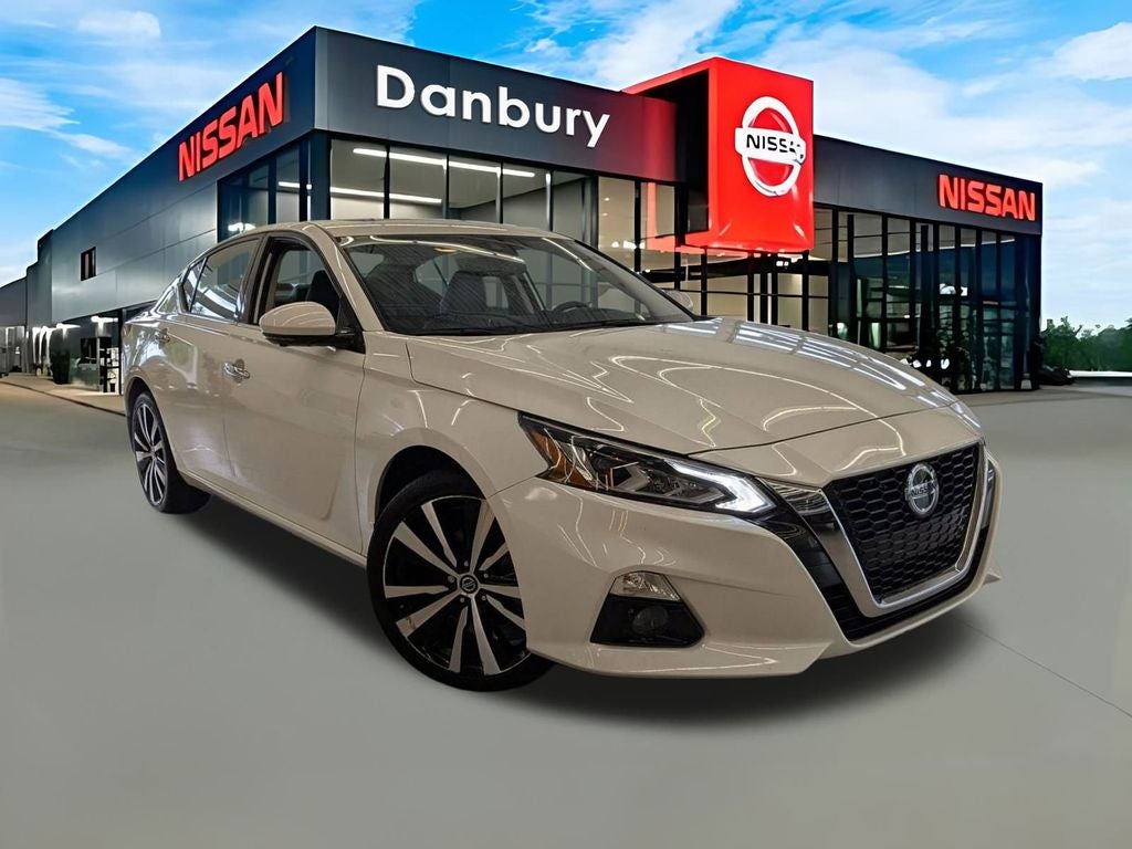 2022 Nissan Altima Platinum