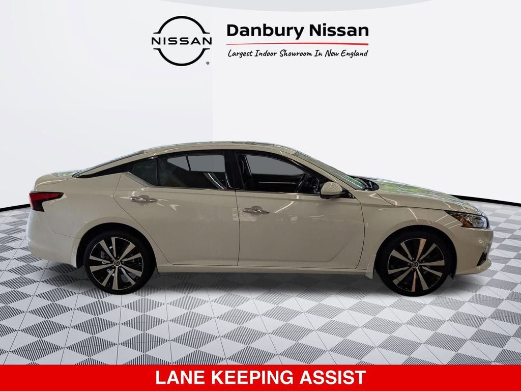 2022 Nissan Altima Platinum