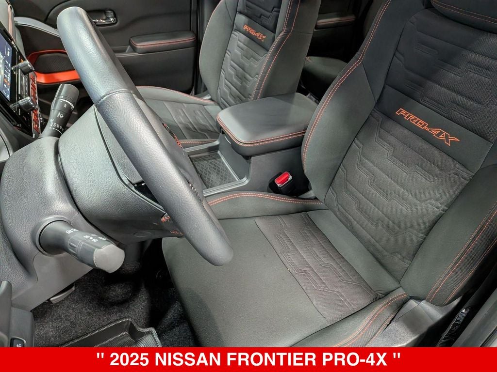 2025 Nissan Frontier Crew Cab PRO-4X®