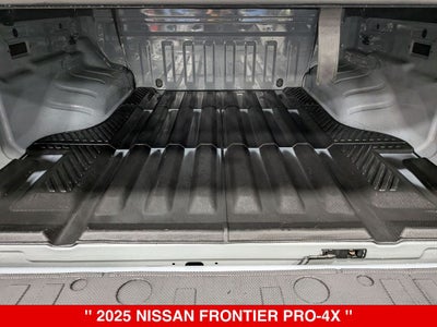2025 Nissan Frontier Crew Cab PRO-4X®