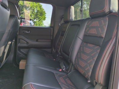 2025 Nissan Frontier Crew Cab PRO-4X®