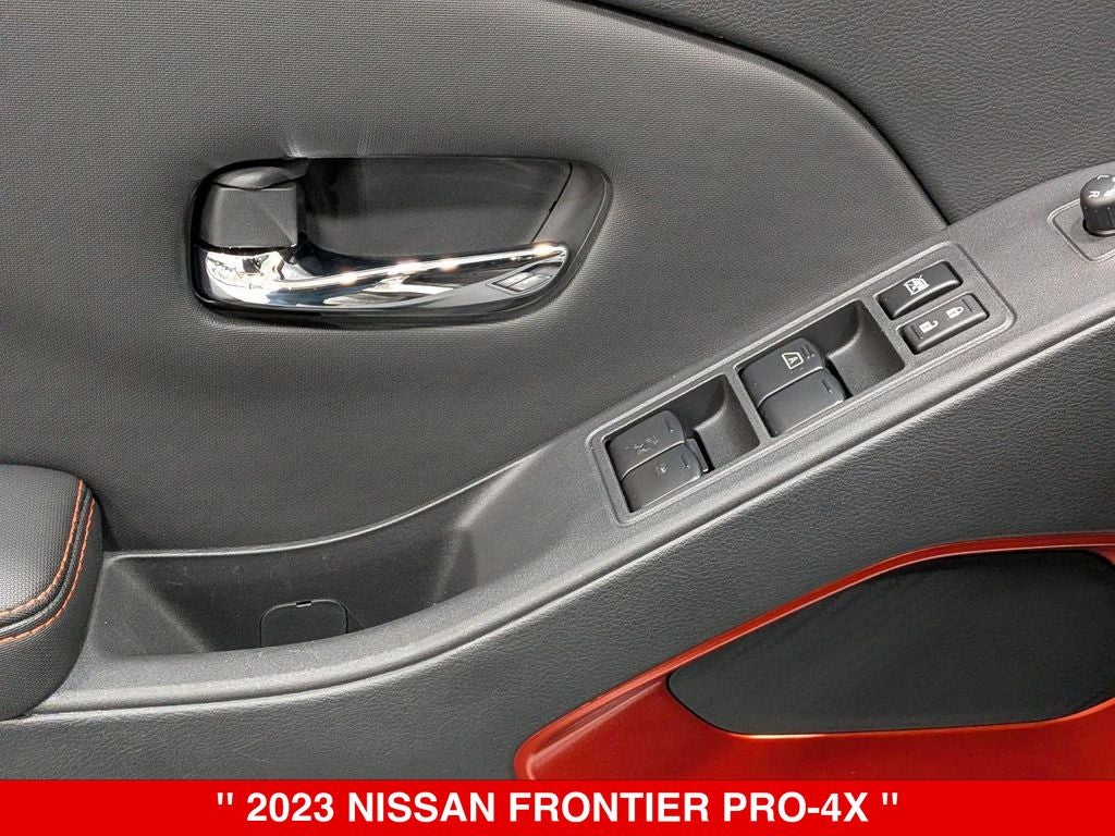 2023 Nissan Frontier Crew Cab PRO-4X®