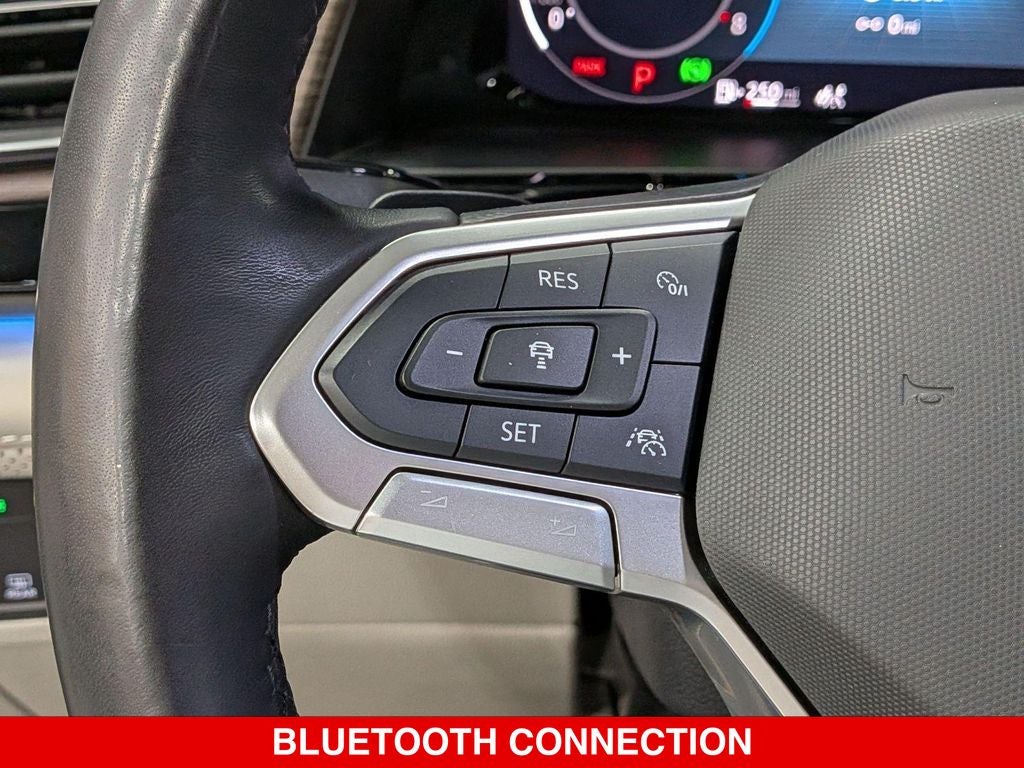2024 Volkswagen Atlas 2.0T SEL Premium R-Line