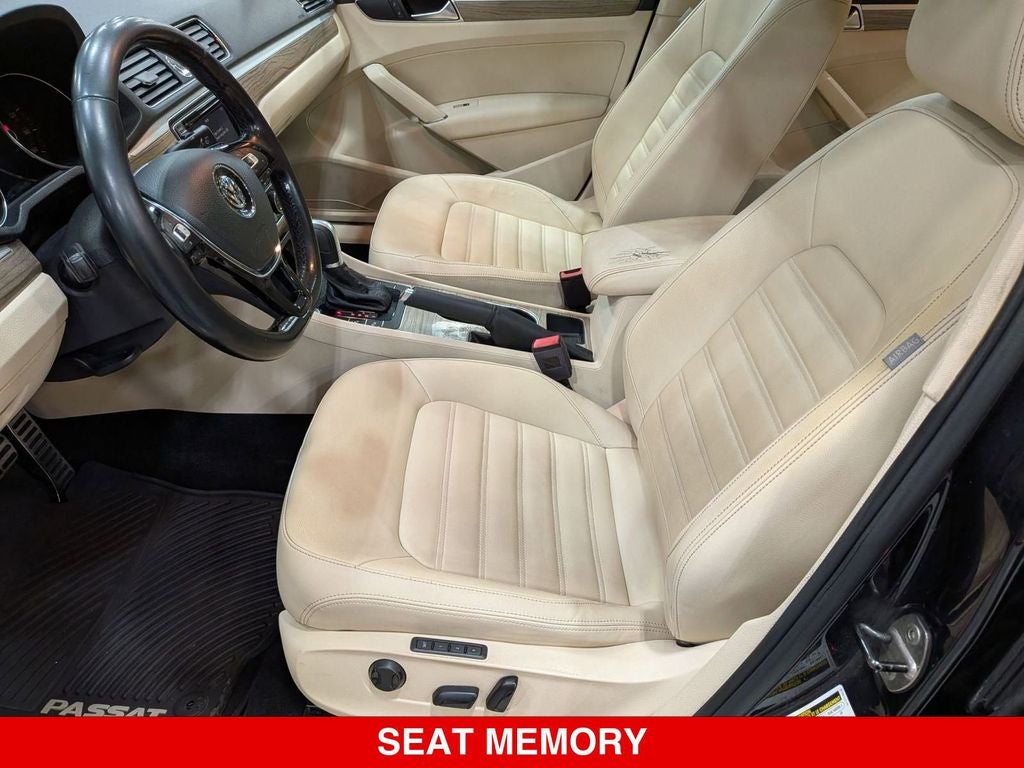 2017 Volkswagen Passat V6 SEL Premium