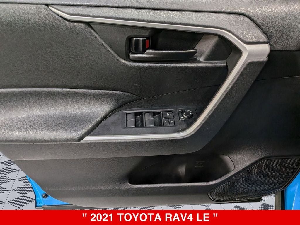 2021 Toyota RAV4 LE