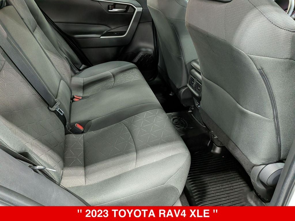 2023 Toyota RAV4 XLE