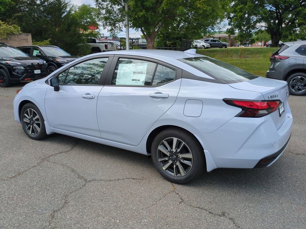 2025 Nissan Versa SV