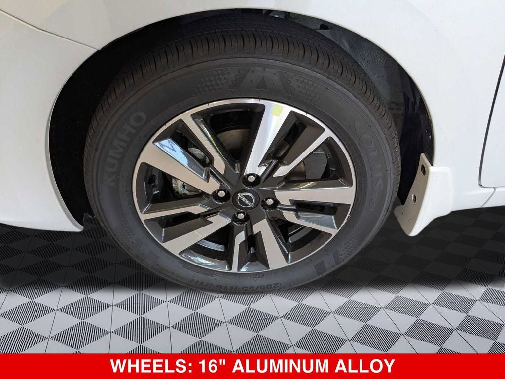 2025 Nissan Versa SV