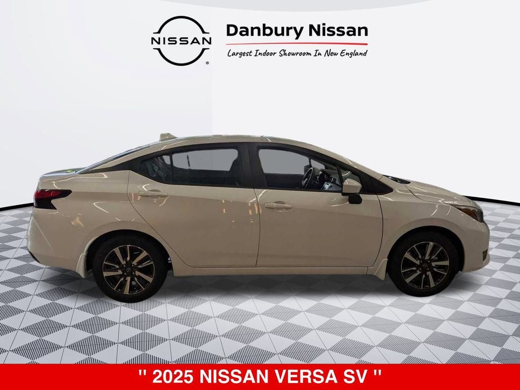 2025 Nissan Versa SV