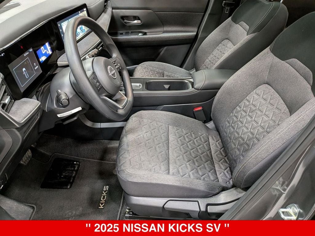 2025 Nissan Kicks SV