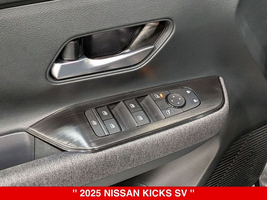 2025 Nissan Kicks SV