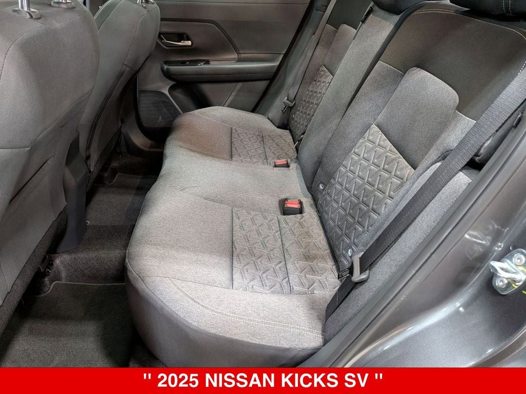 2025 Nissan Kicks SV