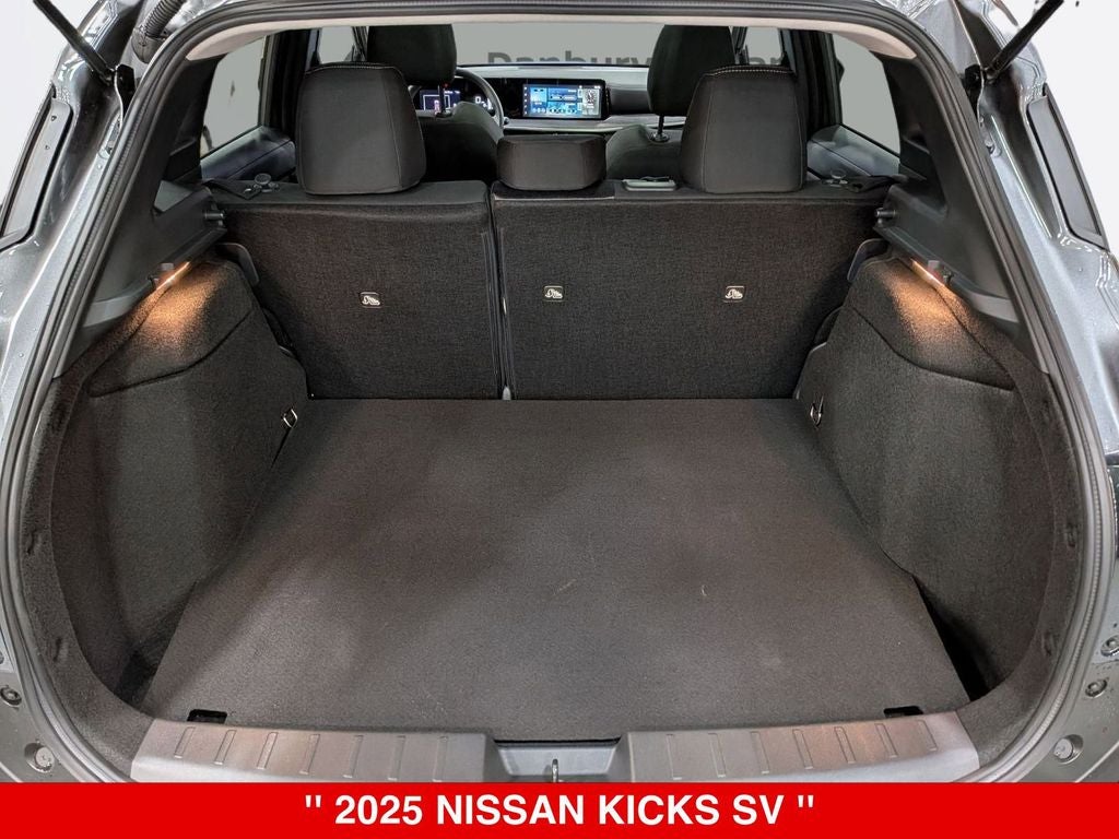 2025 Nissan Kicks SV