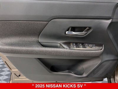 2025 Nissan Kicks SV