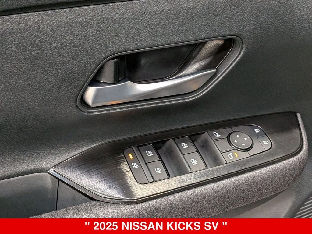 2025 Nissan Kicks SV