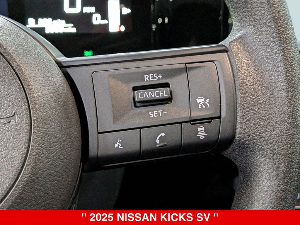 2025 Nissan Kicks SV