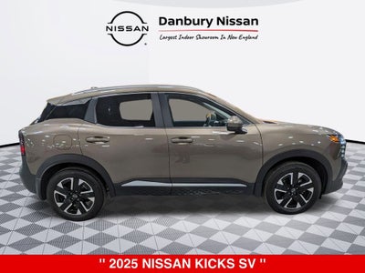 2025 Nissan Kicks SV