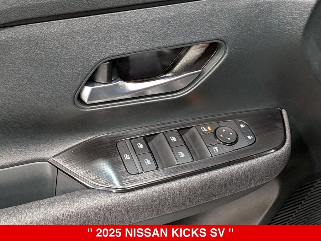 2025 Nissan Kicks SV