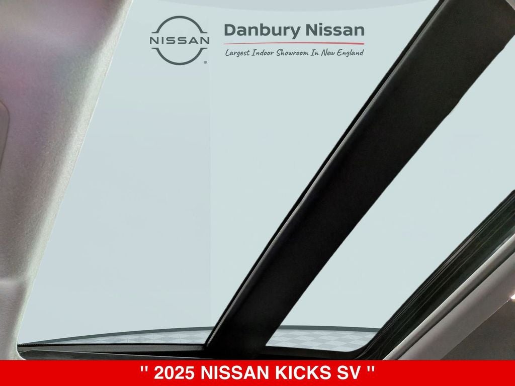 2025 Nissan Kicks SV