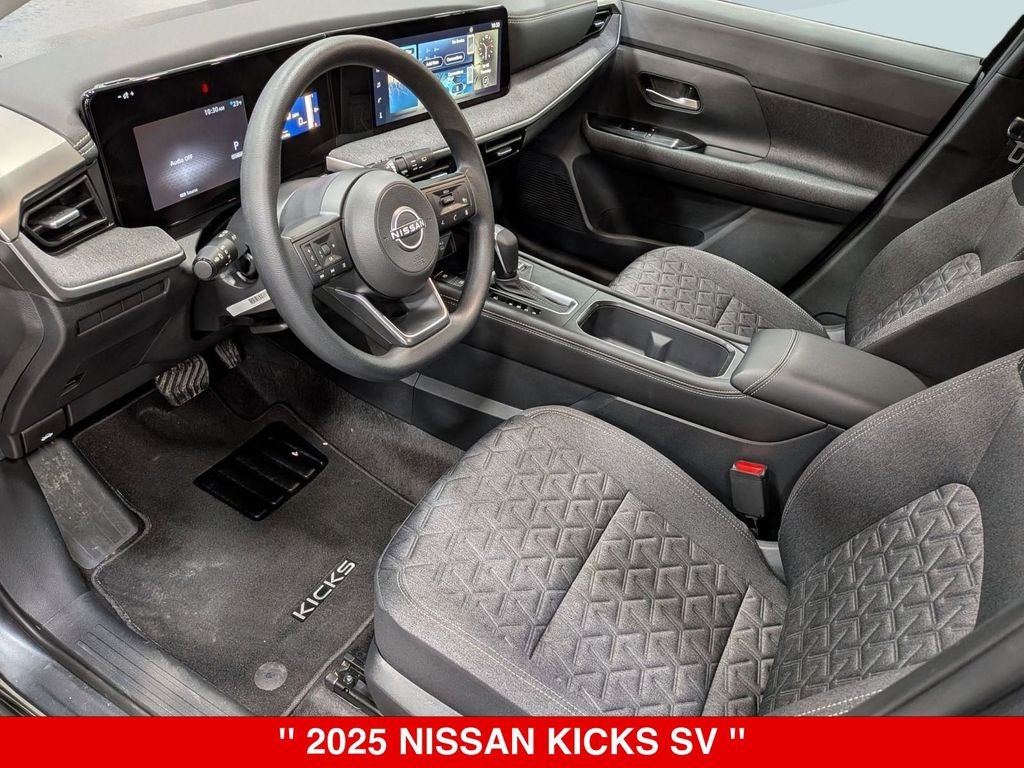 2025 Nissan Kicks SV