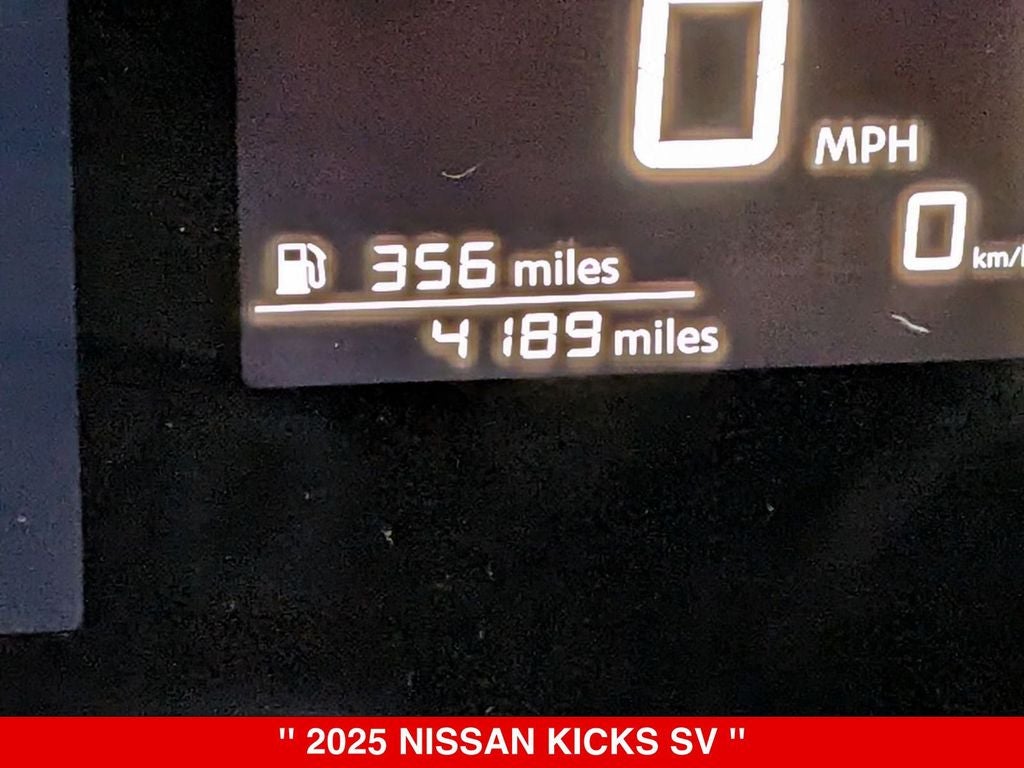 2025 Nissan Kicks SV
