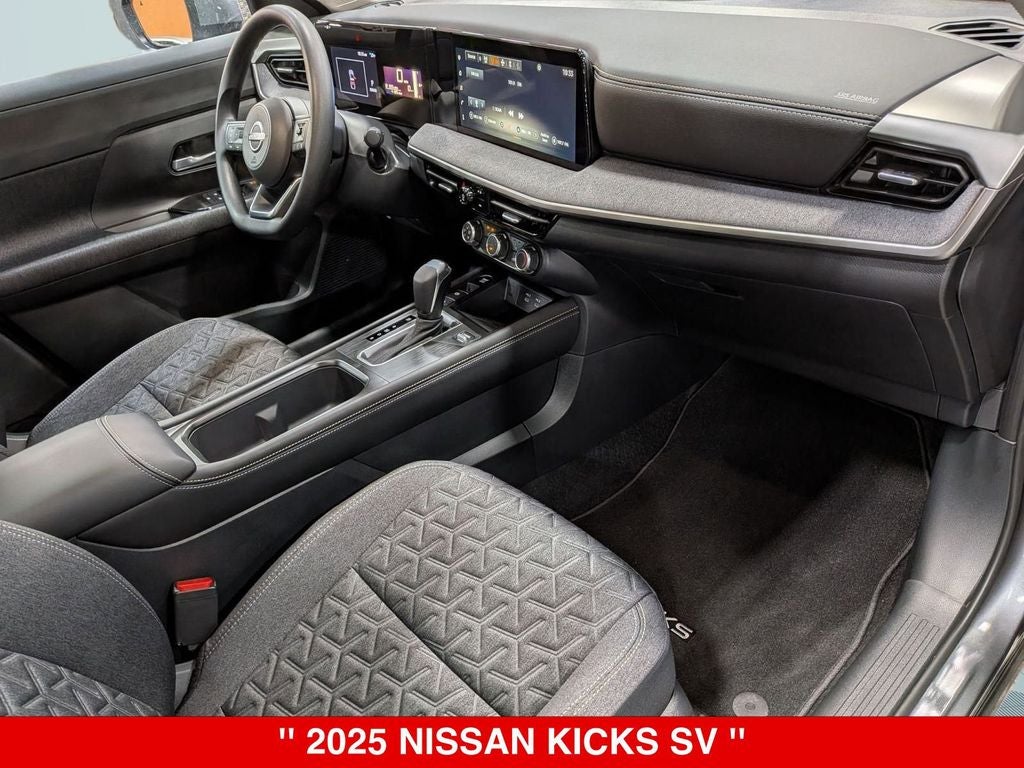 2025 Nissan Kicks SV