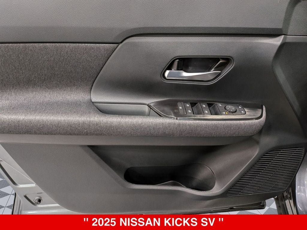 2025 Nissan Kicks SV