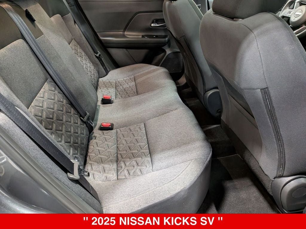2025 Nissan Kicks SV