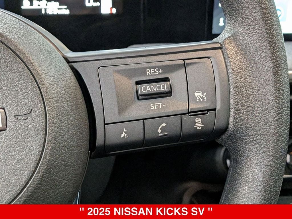 2025 Nissan Kicks SV