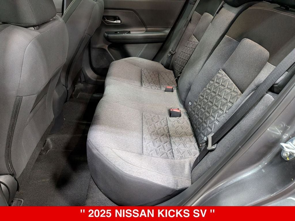 2025 Nissan Kicks SV