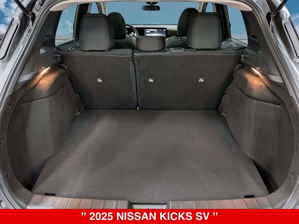 2025 Nissan Kicks SV