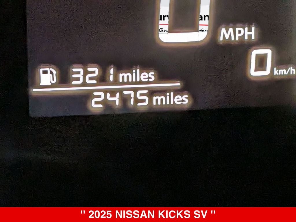 2025 Nissan Kicks SV