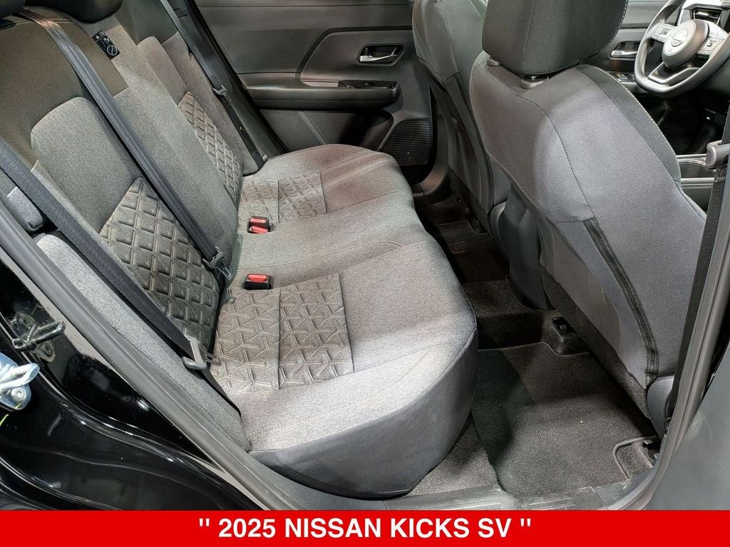 2025 Nissan Kicks SV