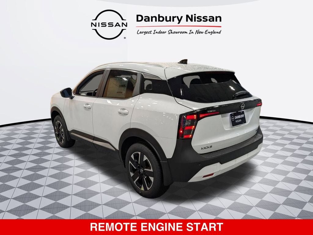 2026 Nissan Kicks SV