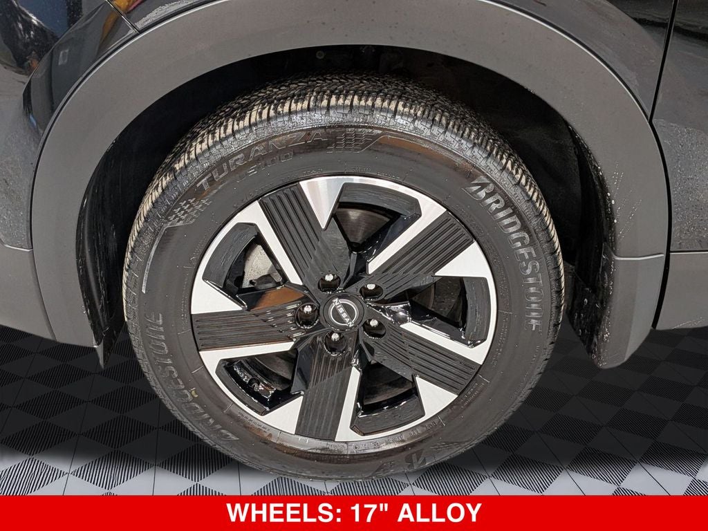 2025 Nissan Kicks SV