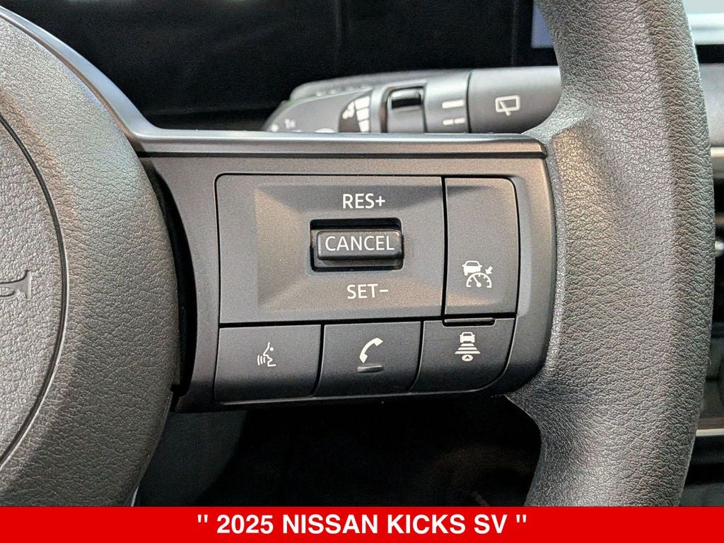 2025 Nissan Kicks SV