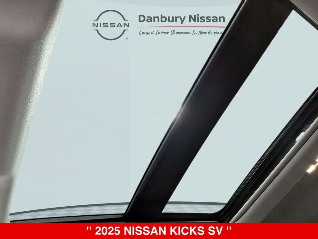 2025 Nissan Kicks SV