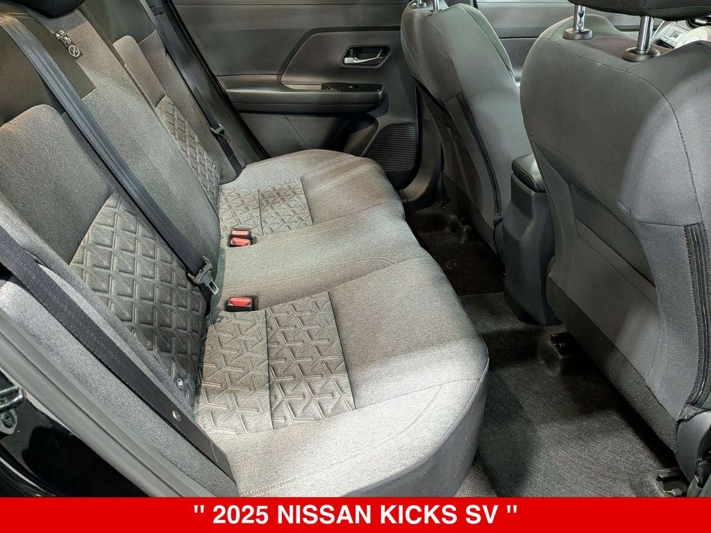 2025 Nissan Kicks SV