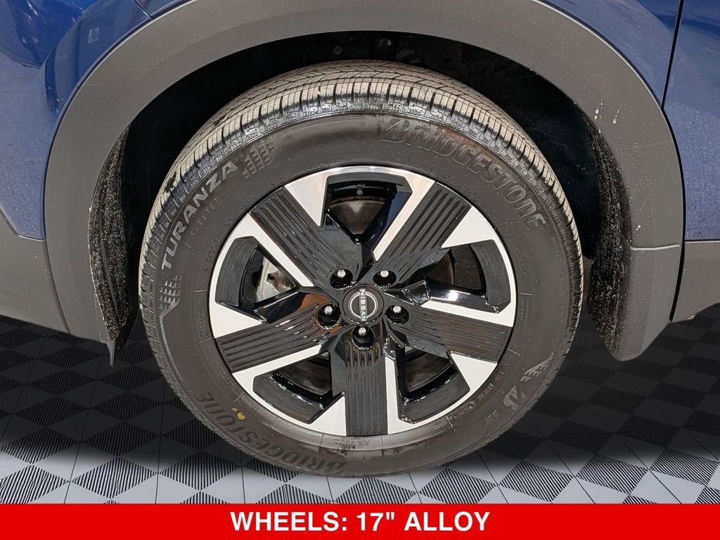 2025 Nissan Kicks SV