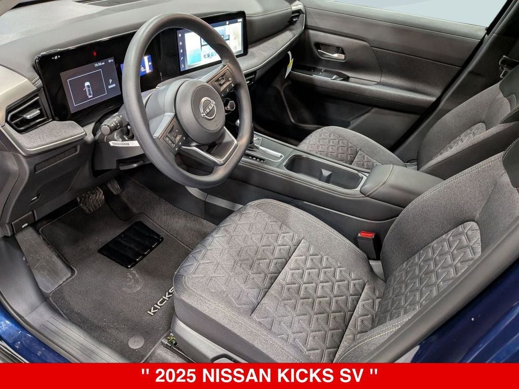 2025 Nissan Kicks SV