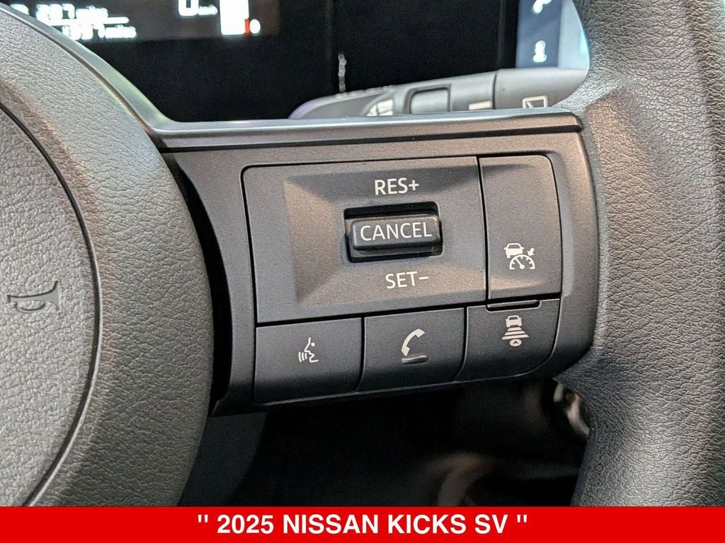 2025 Nissan Kicks SV