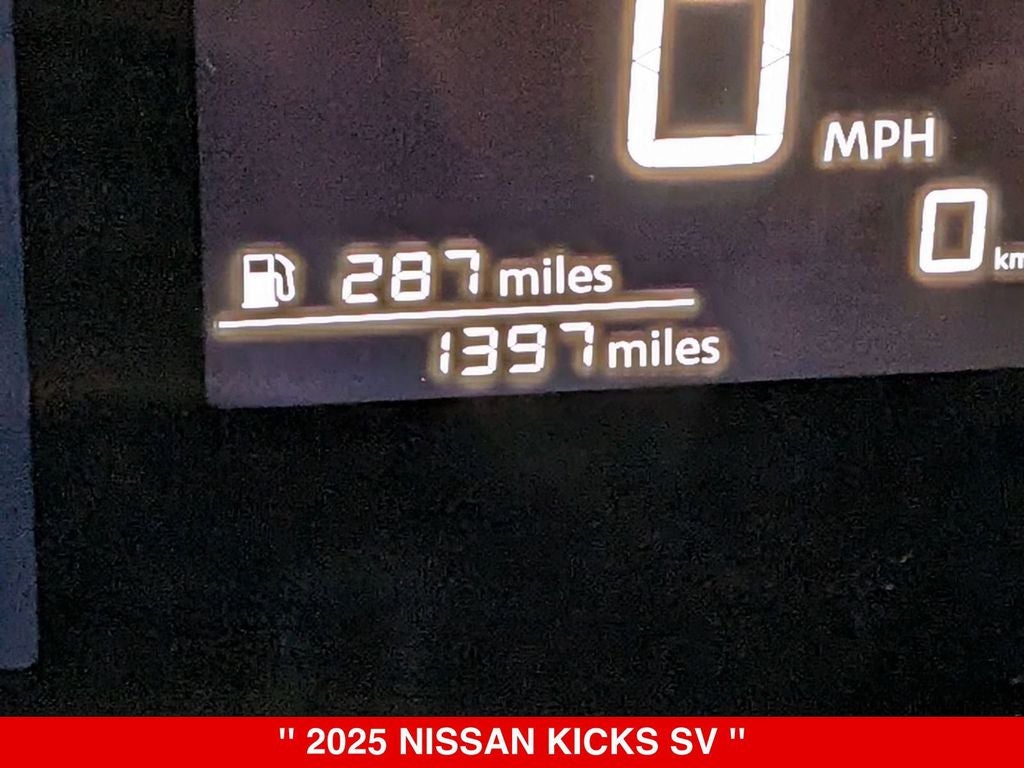 2025 Nissan Kicks SV